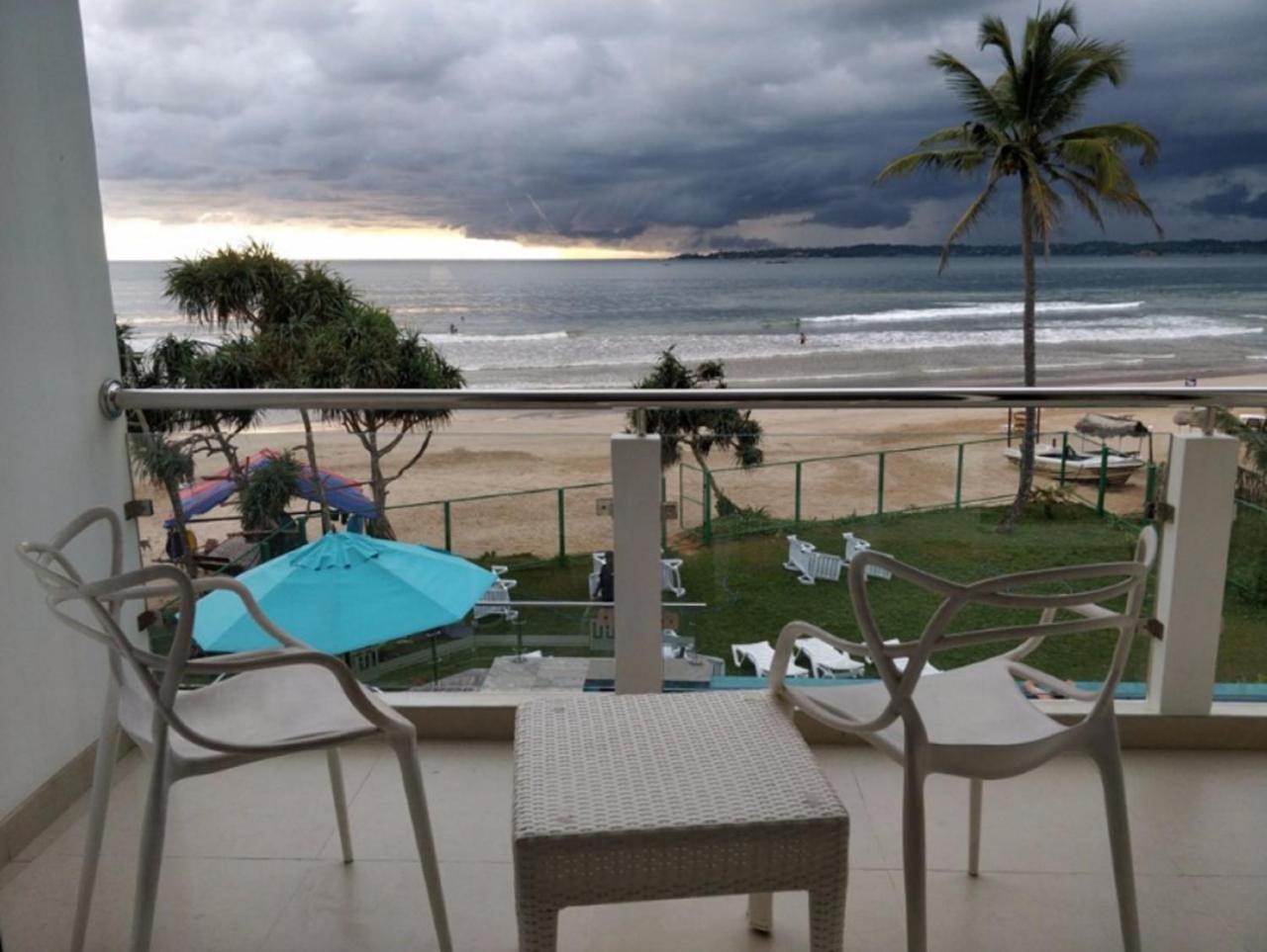 Twenty-Two Weligambay Hotel Weligama Exterior photo
